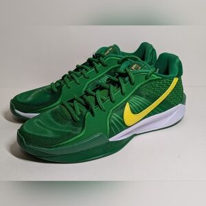 Nike Sabrina 2 'Oregon' Women's Size 10.5/ Men’s Size 9 Green/Yellow HQ4344-300